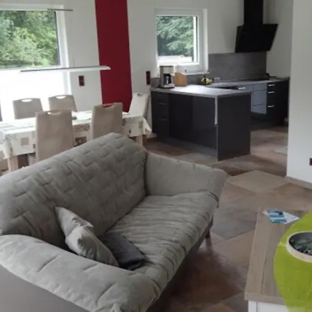 Haus Phil בית נופש *